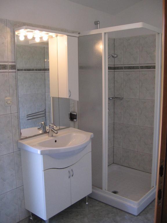 Guest House Caterina Пореч Екстериор снимка