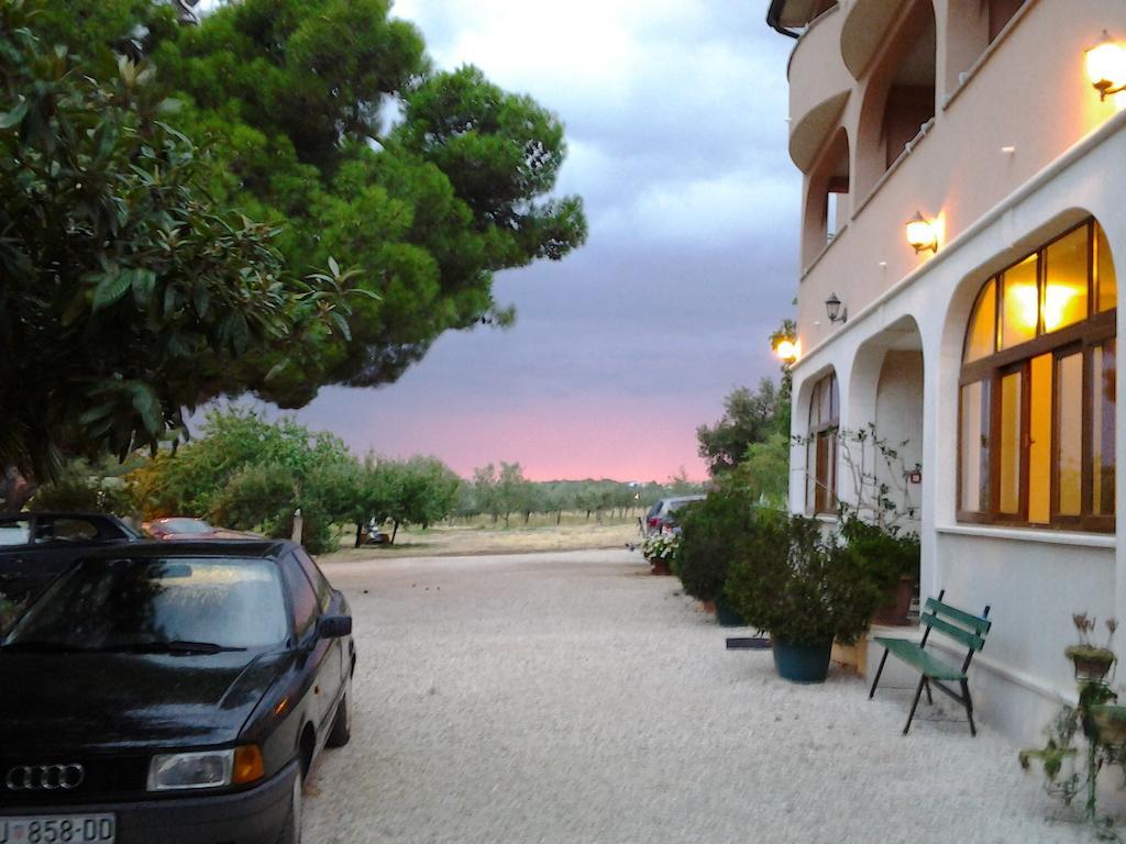 Guest House Caterina Пореч Екстериор снимка
